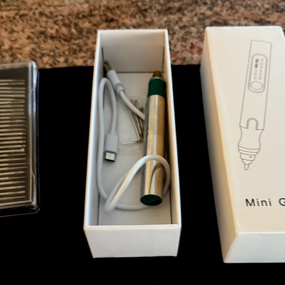 Culliau Mini Grinder for personalization - Picture 1 of 2